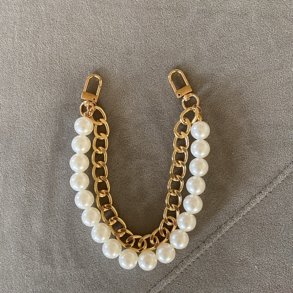 NWOT. Pearl Purse Chain Short Handle Replacement 12” Long ( 2 pieces) - Picture 4 of 9